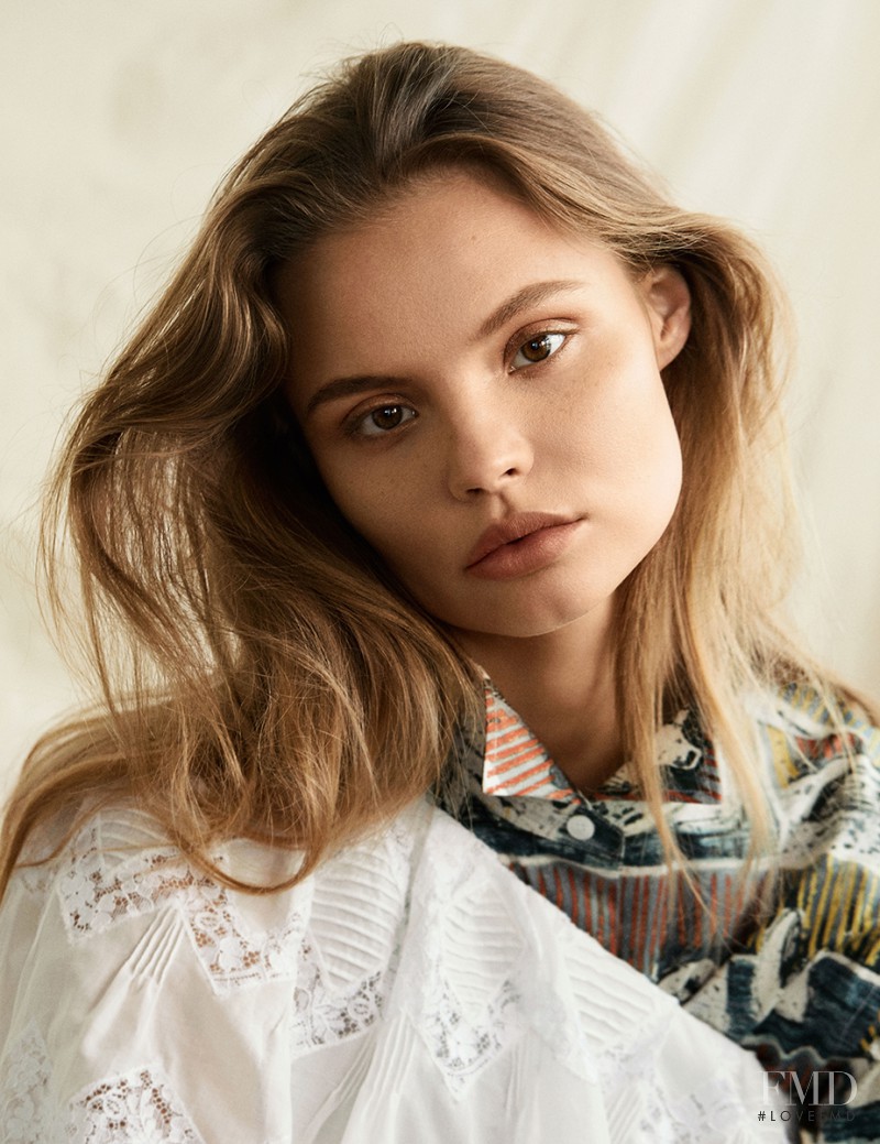 Magdalena Frackowiak featured in Spring Motif, March 2017
