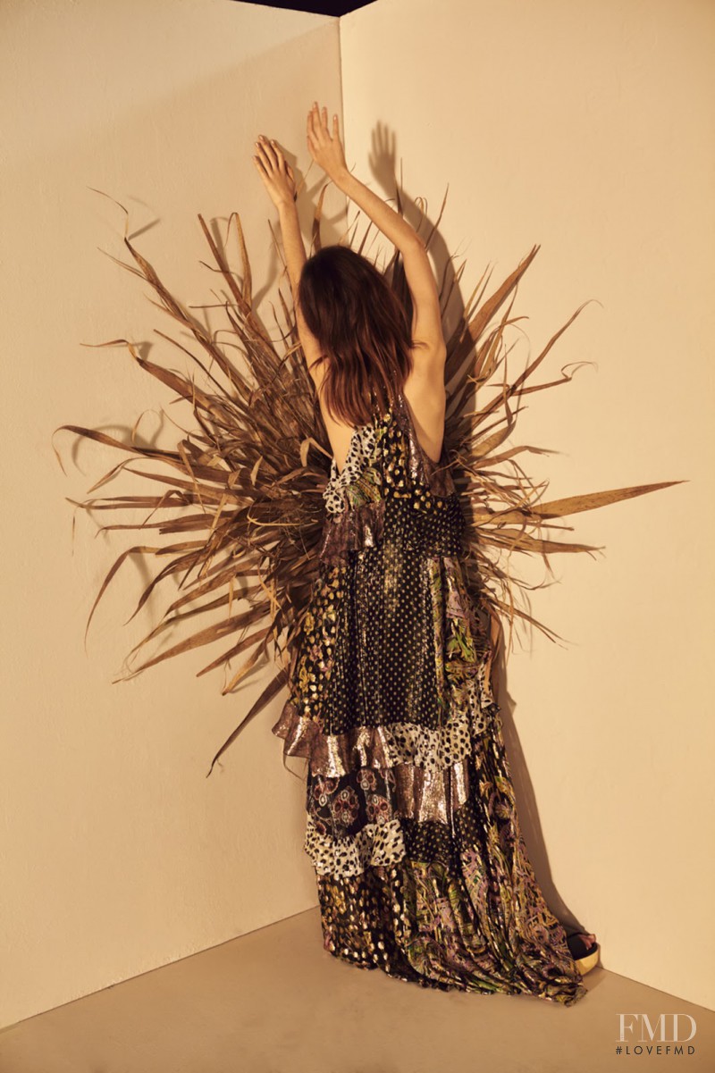 Mayka Merino featured in The New Rustic, February 2017