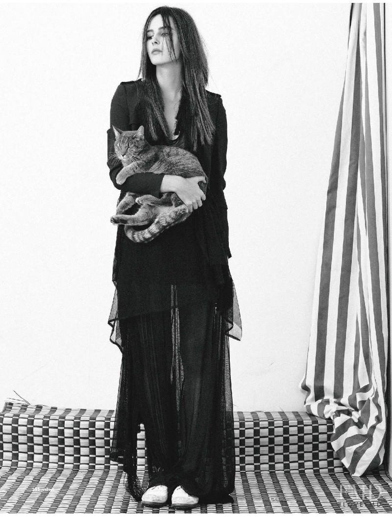 Lisanne de Jong featured in Miss Smith Ama Il Rock, April 2012