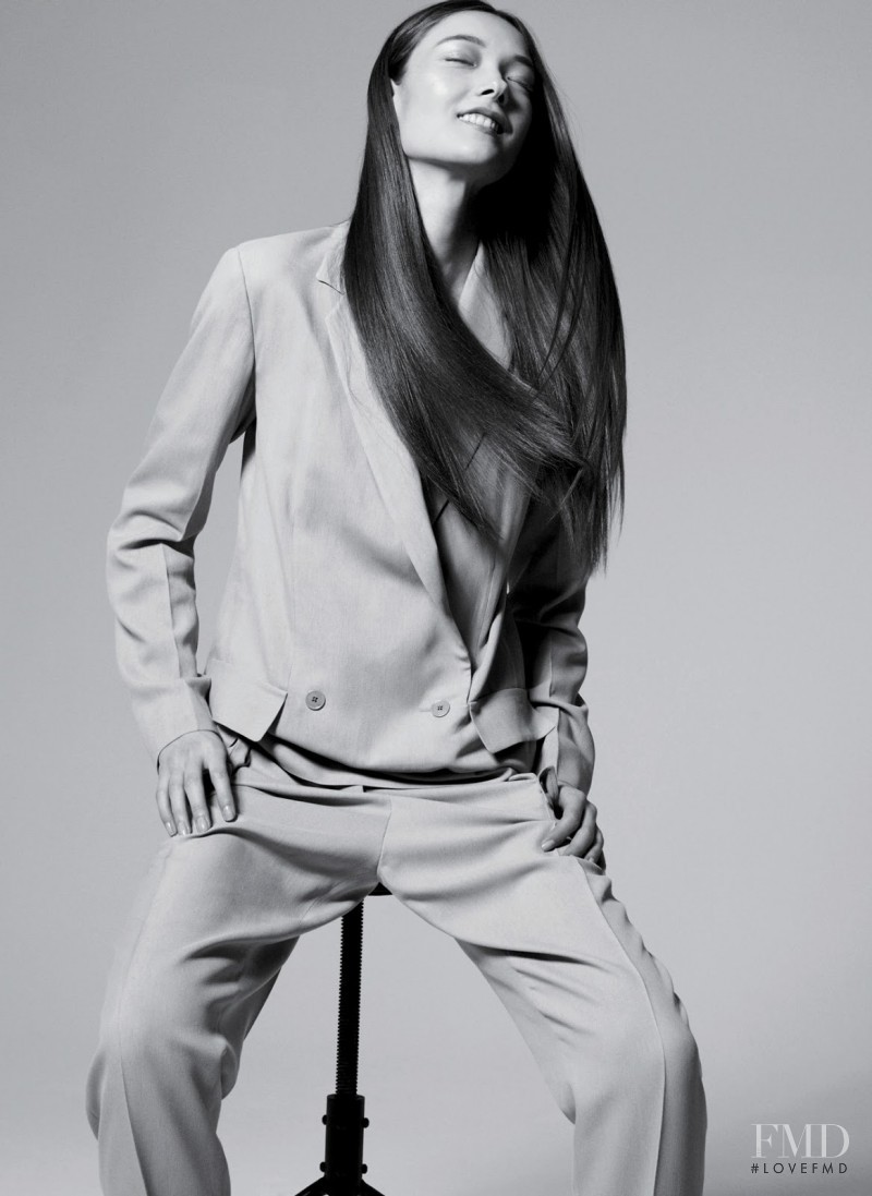 Yumi Lambert featured in Neo Minimal, February 2017