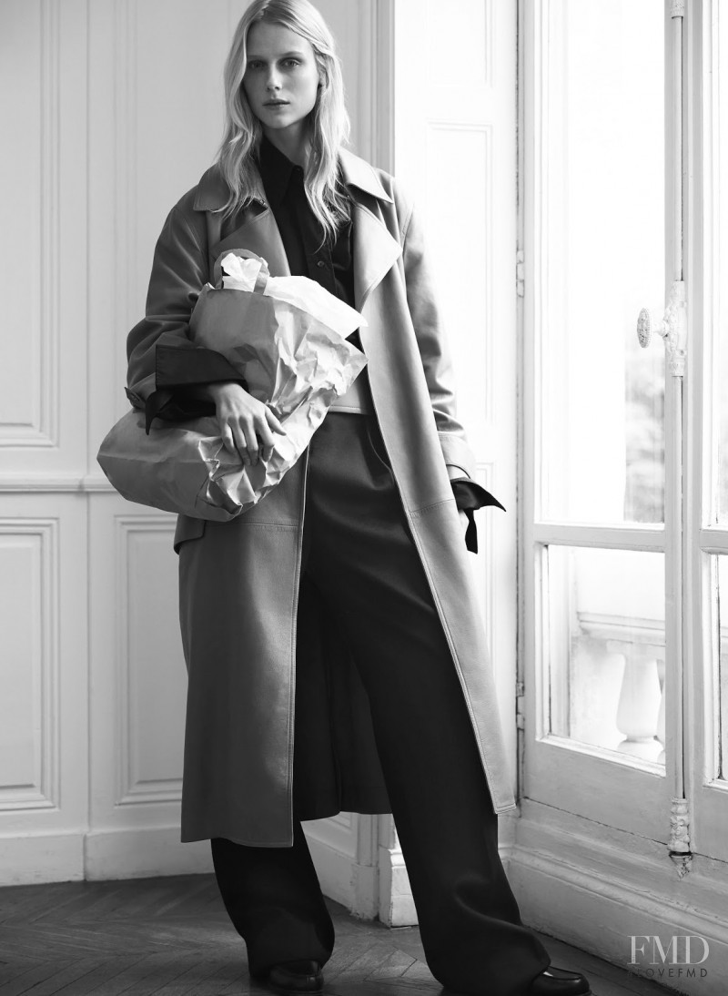 Sofie Hemmet featured in Études De Style, November 2016