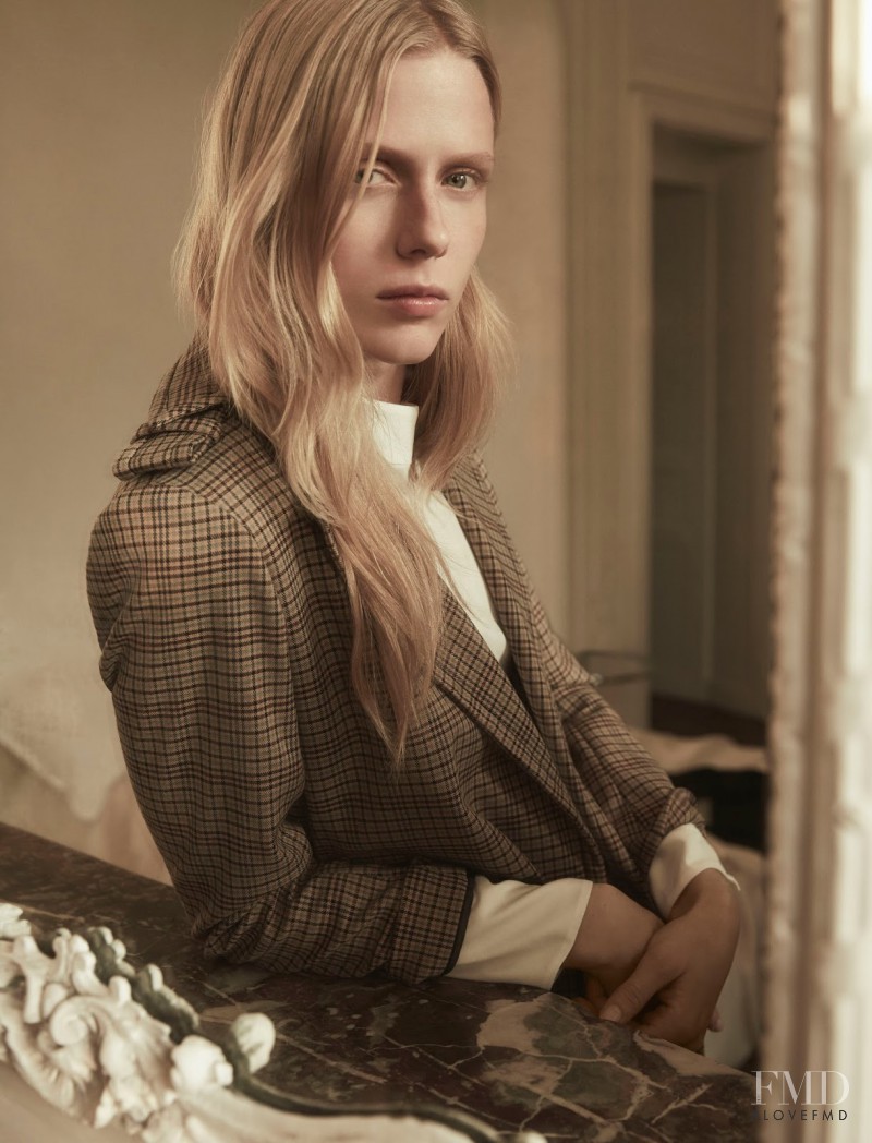 Sofie Hemmet featured in Études De Style, November 2016