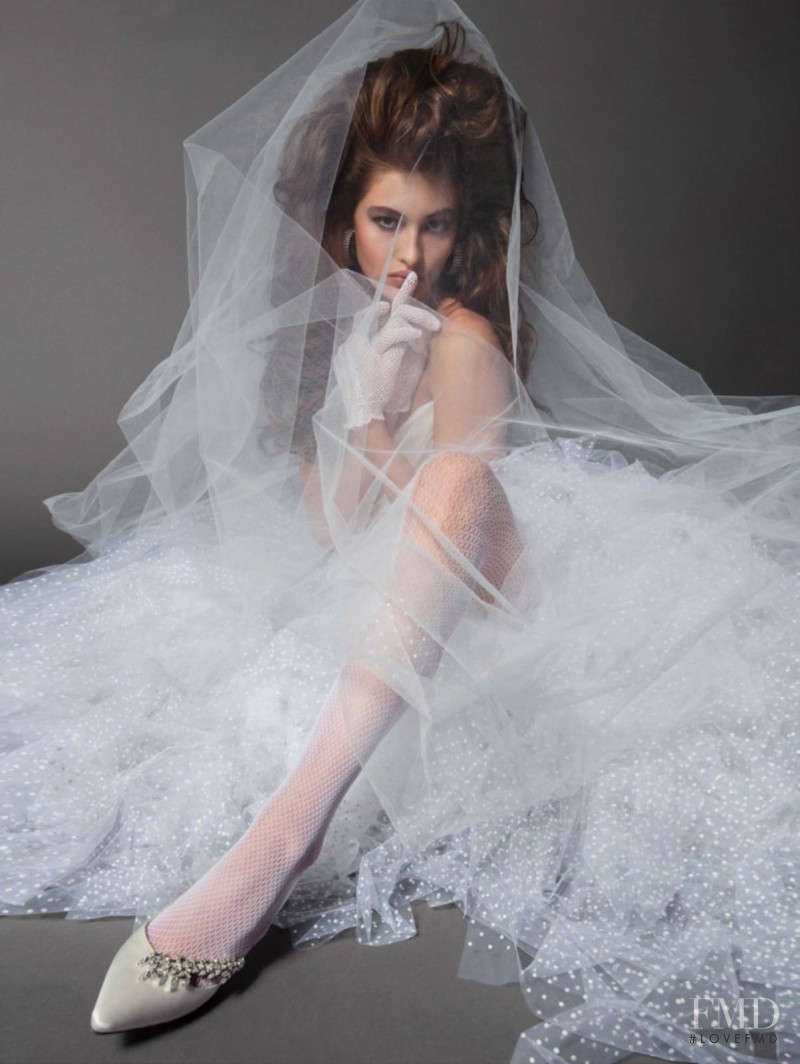 Grace Elizabeth featured in Kiss The Bride, May 2017