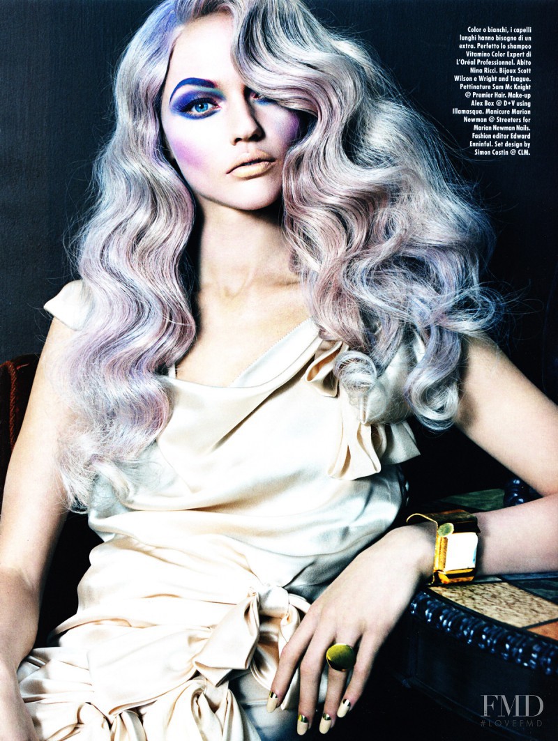 Sasha Pivovarova featured in Love Is In The Hair, May 2010