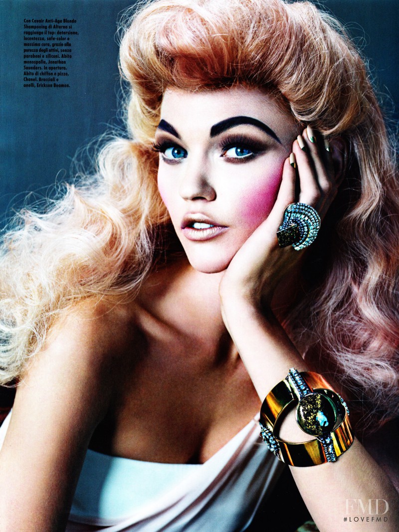 Sasha Pivovarova featured in Love Is In The Hair, May 2010