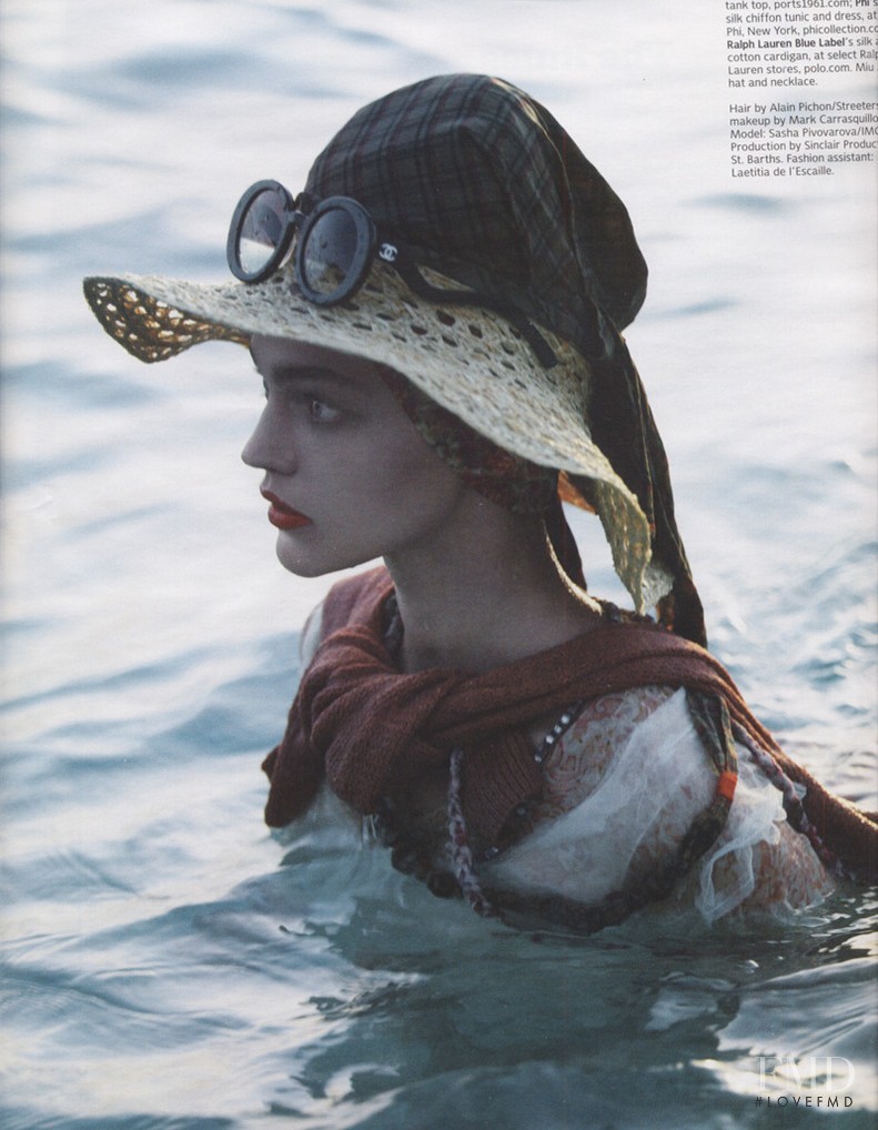 Sasha Pivovarova featured in Ile de la mode, March 2007