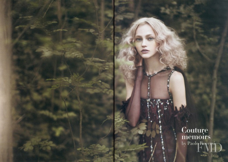 Sasha Pivovarova featured in Couture memoirs, September 2007