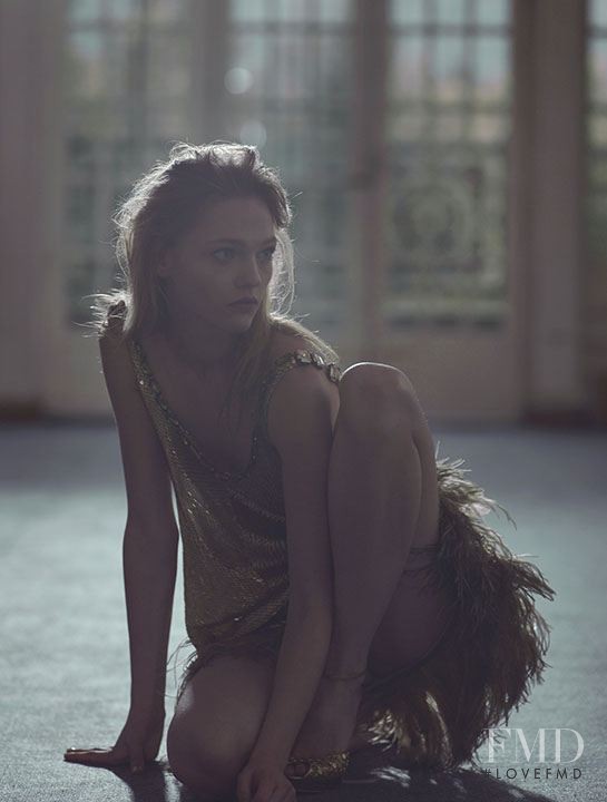 Sasha Pivovarova featured in Sasha, November 2006