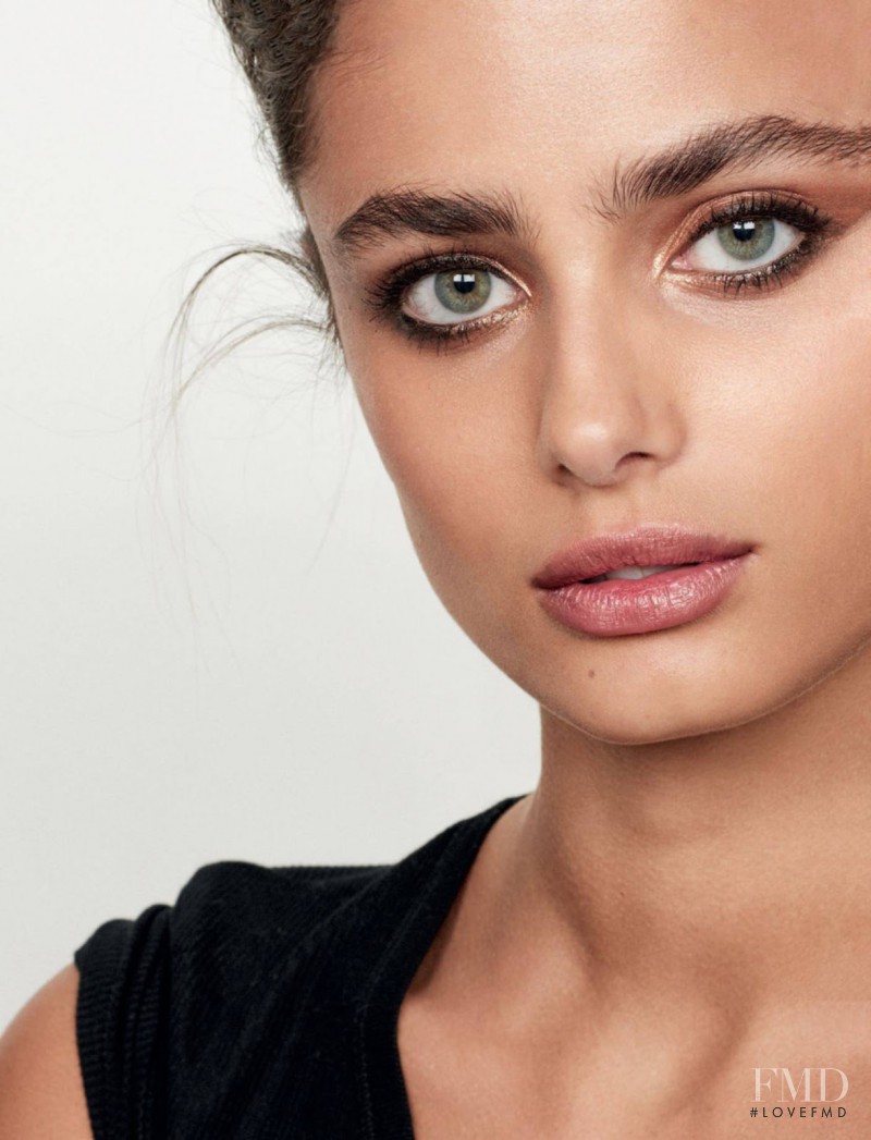 Taylor Hill featured in MatiÃ¨res Ã€ RÃ©flexion, March 2017