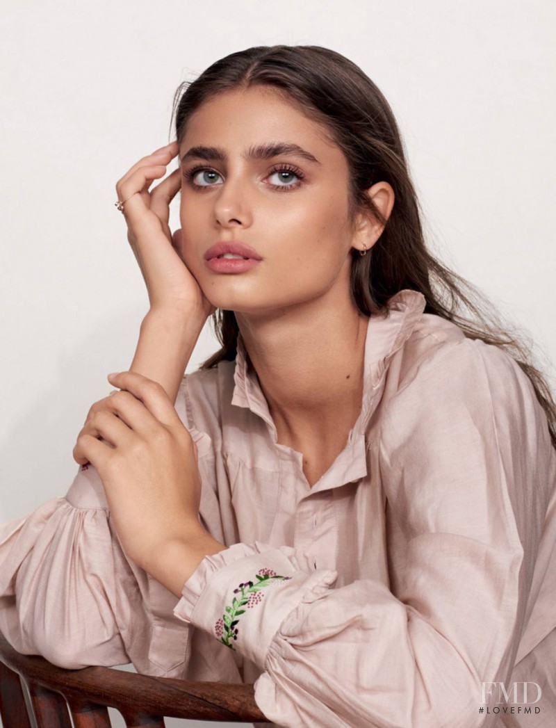 Taylor Hill featured in MatiÃ¨res Ã€ RÃ©flexion, March 2017