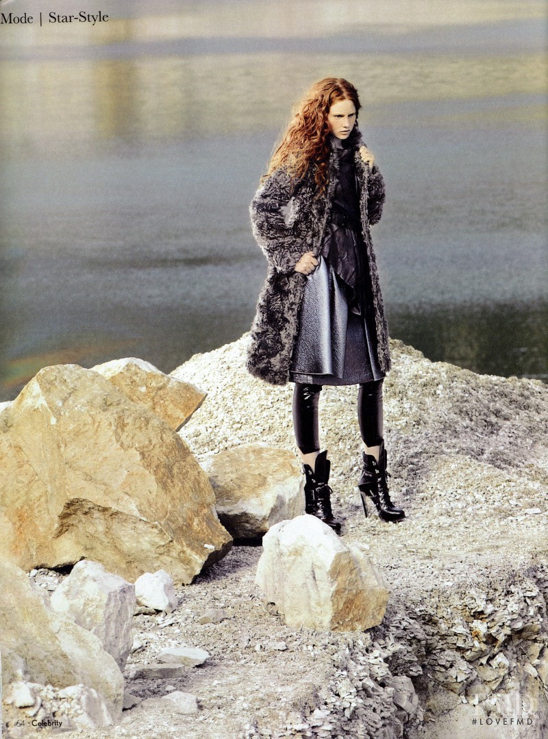 Barbara Meier featured in Girl On The Rocks, November 2007