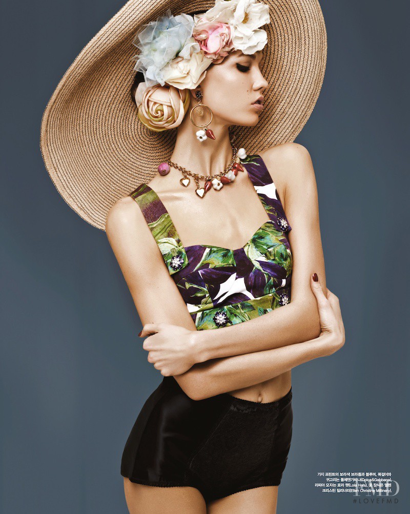 Karlie Kloss featured in Blooms Day, March 2012