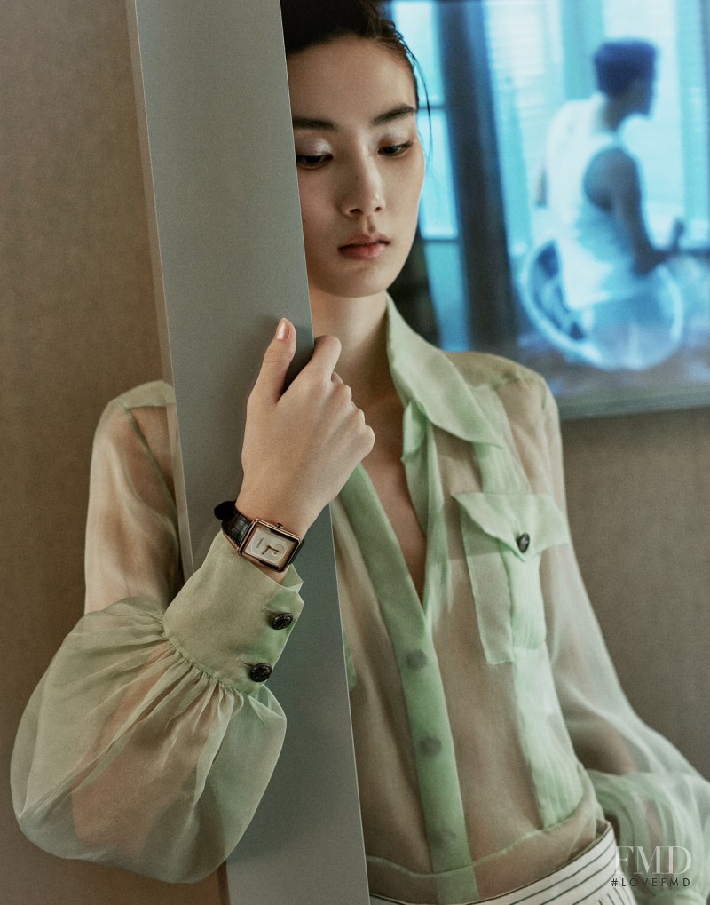 Dongqi Xue featured in Close to You, January 2017