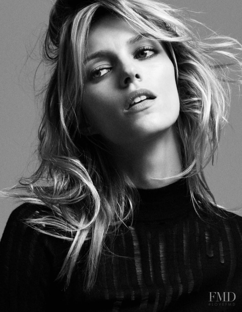 Anja Rubik featured in Je Ne Suis Ni Rose Ni Douce, June 2016