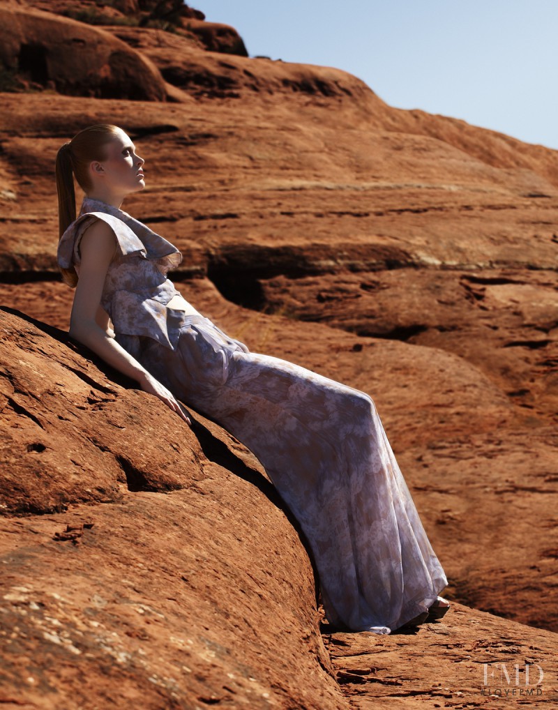 Ilva Hetmann featured in Arizona Blue, March 2012