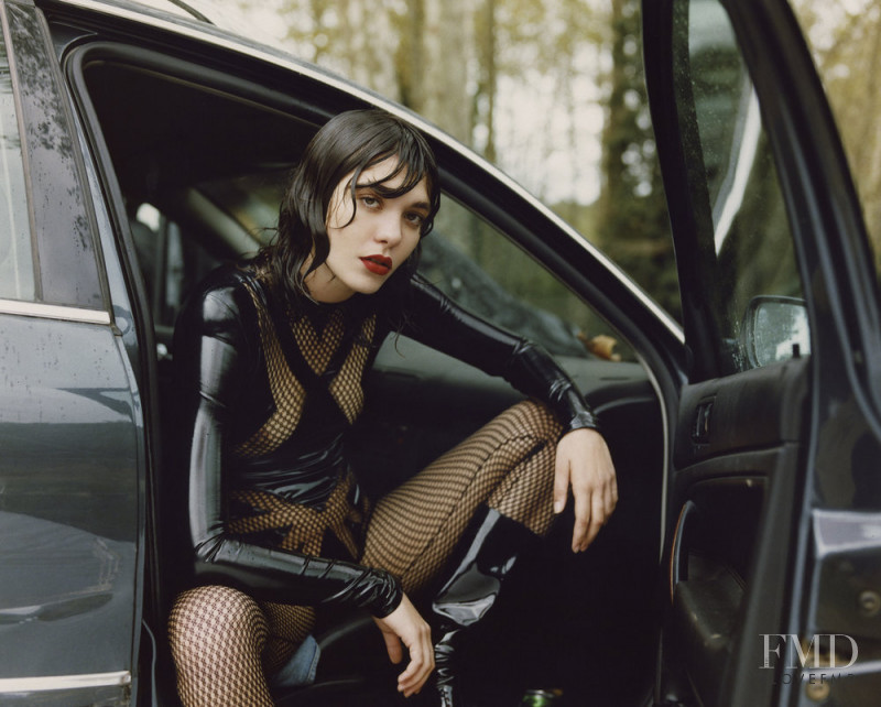 Steffy Argelich featured in Steffy, December 2016