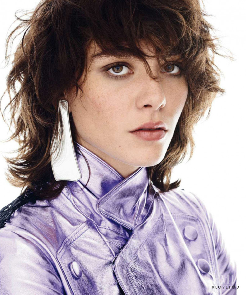 Steffy Argelich featured in Cita Con Las Modelos, January 2016