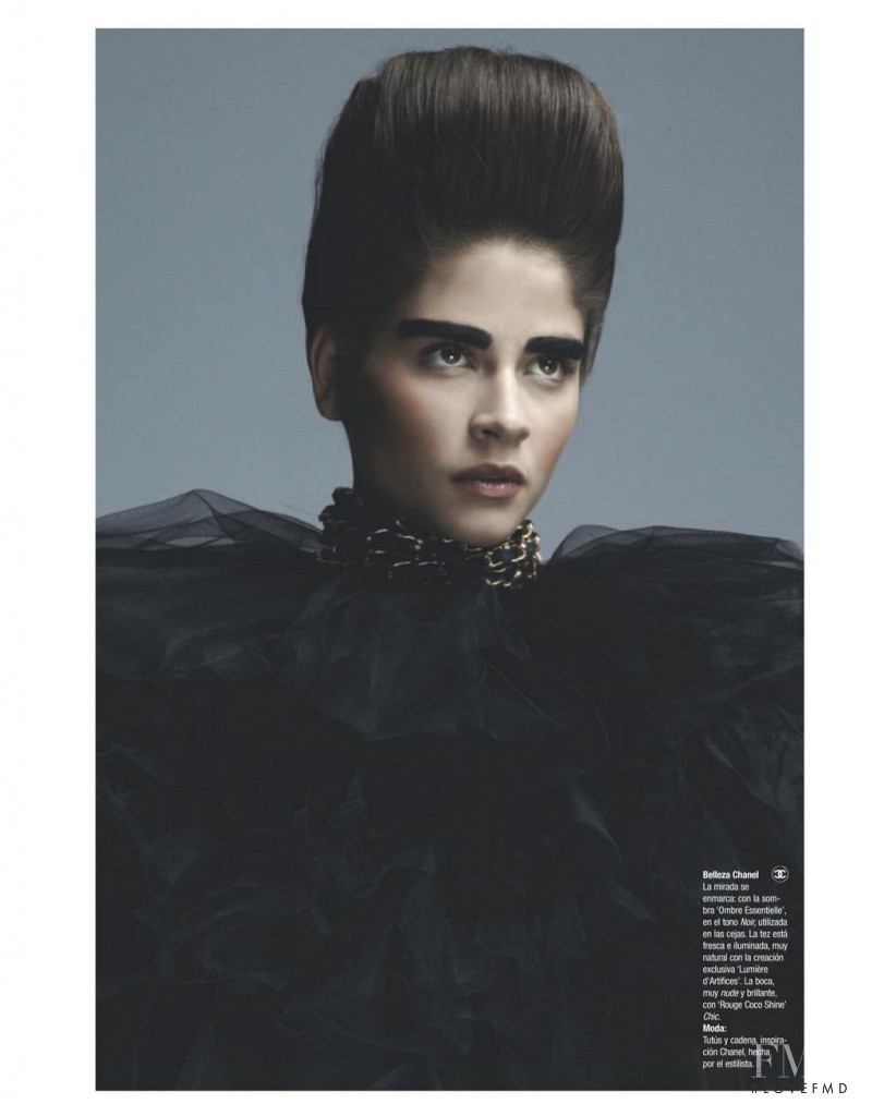 Alba Galocha featured in Heroine Chic, April 2012