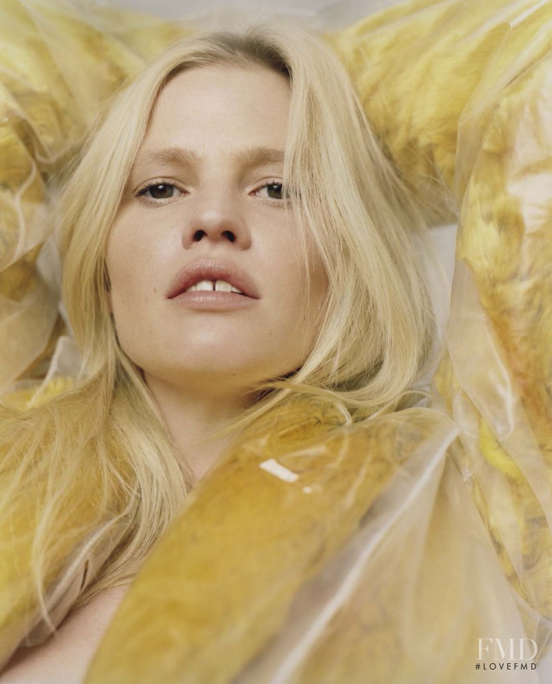 Lara Stone featured in Here Comes The Sun, August 2017