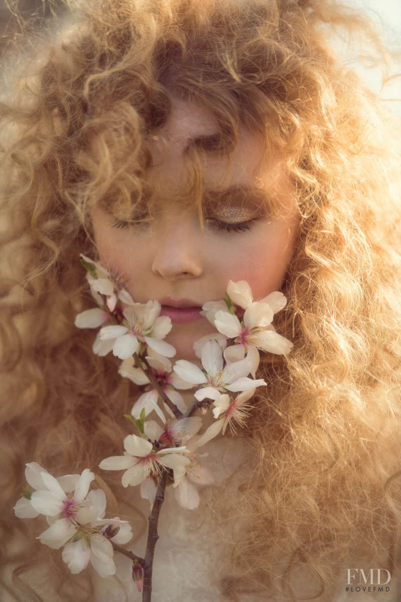 Lily Nova featured in Lily Nova, September 2016