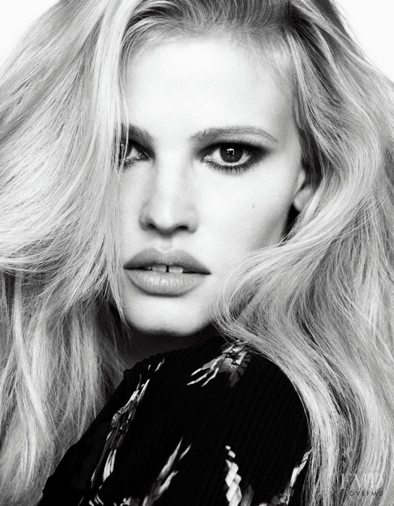 Lara Stone featured in Cover Girls, September 2017