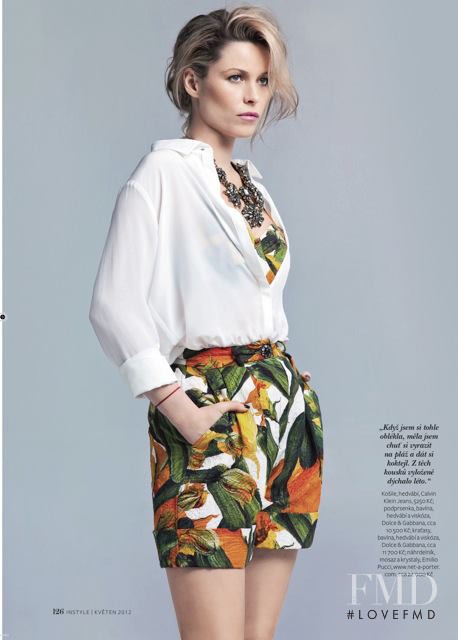 Kiera Chaplin featured in Divoká krása, June 2012