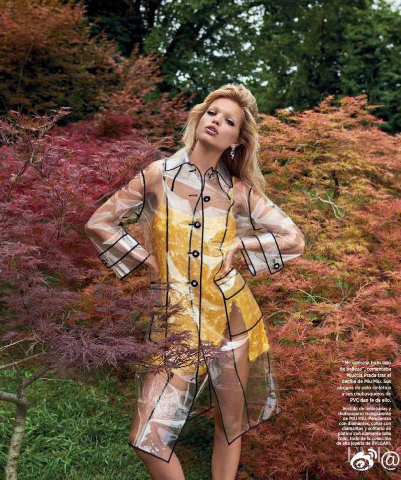 Daphne Groeneveld featured in Daphne Groeneveld, August 2017