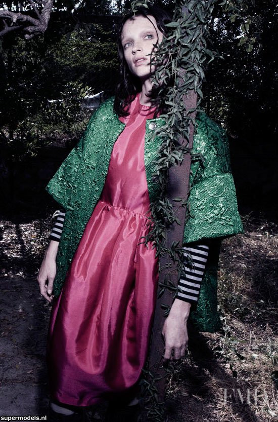 Carla Crombie featured in Bregje Heinen & Carla Crombie, March 2012