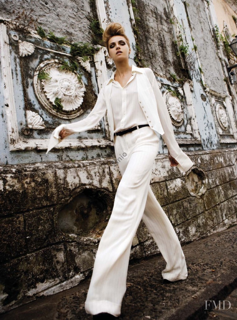 Valentina Zelyaeva featured in Spirited away, June 2007