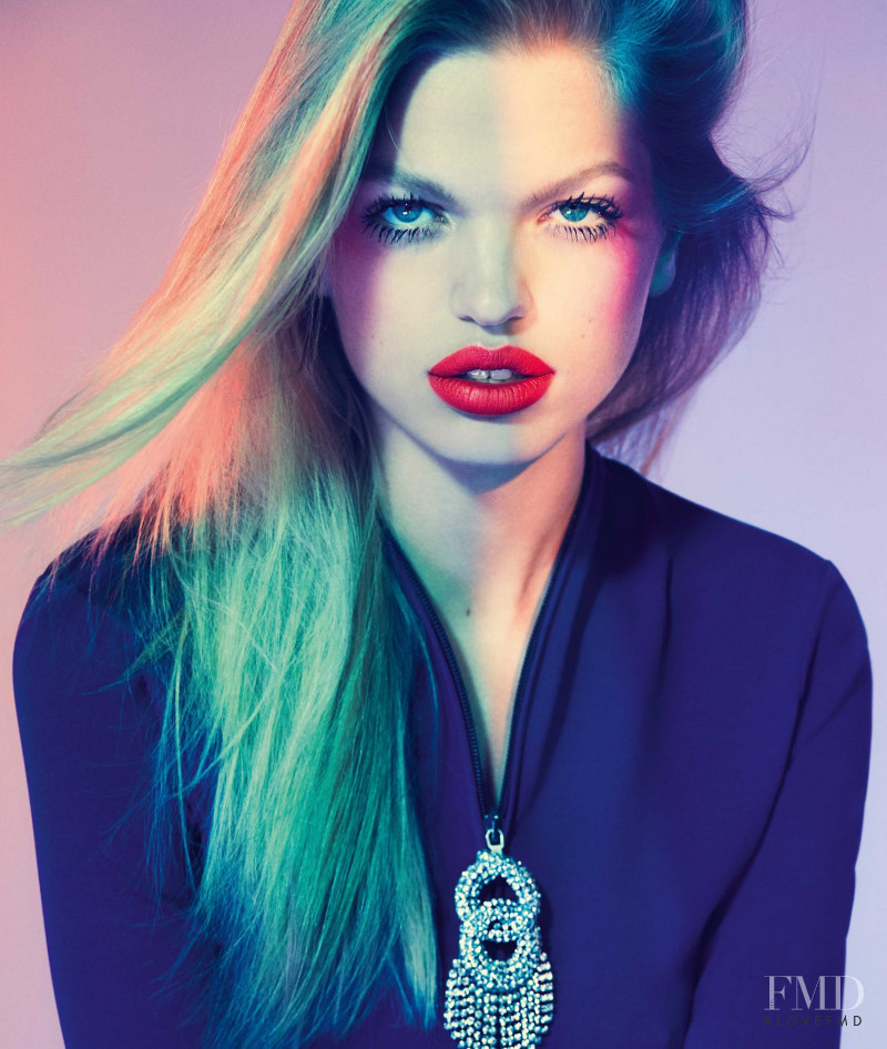 Daphne Groeneveld featured in Choque Neon, August 2017