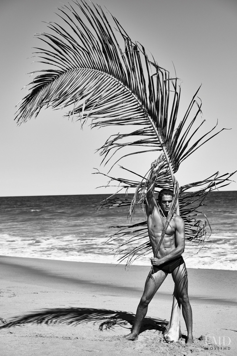 Marlon Teixeira featured in Marlon Teixeira, August 2017