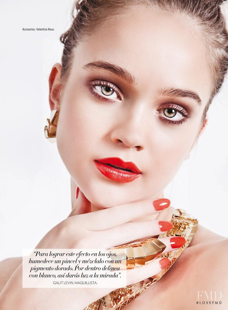 Rosie Tupper featured in Belleza, August 2014