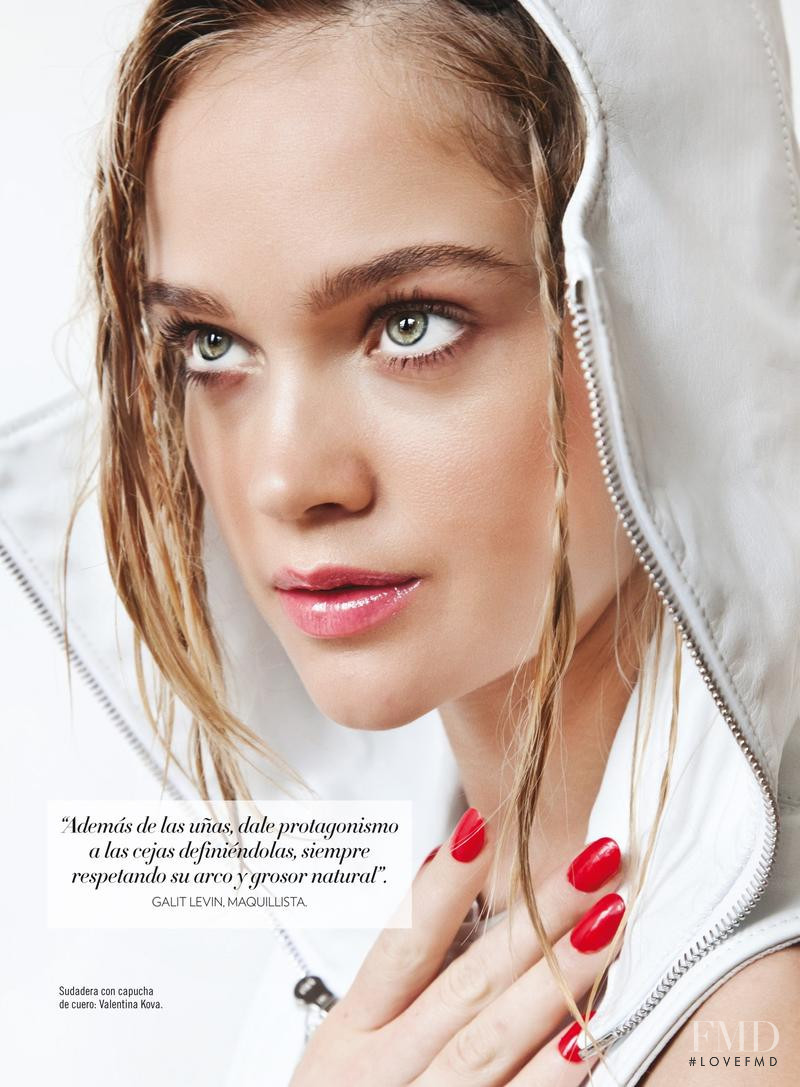 Rosie Tupper featured in Belleza, August 2014