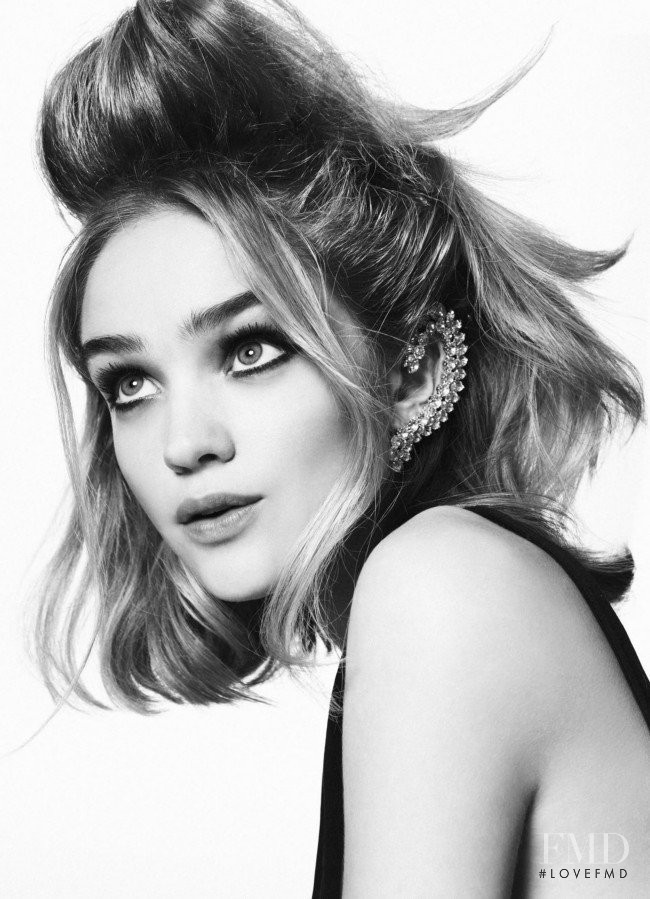 Rosie Tupper featured in Rosie Tupper, November 2012