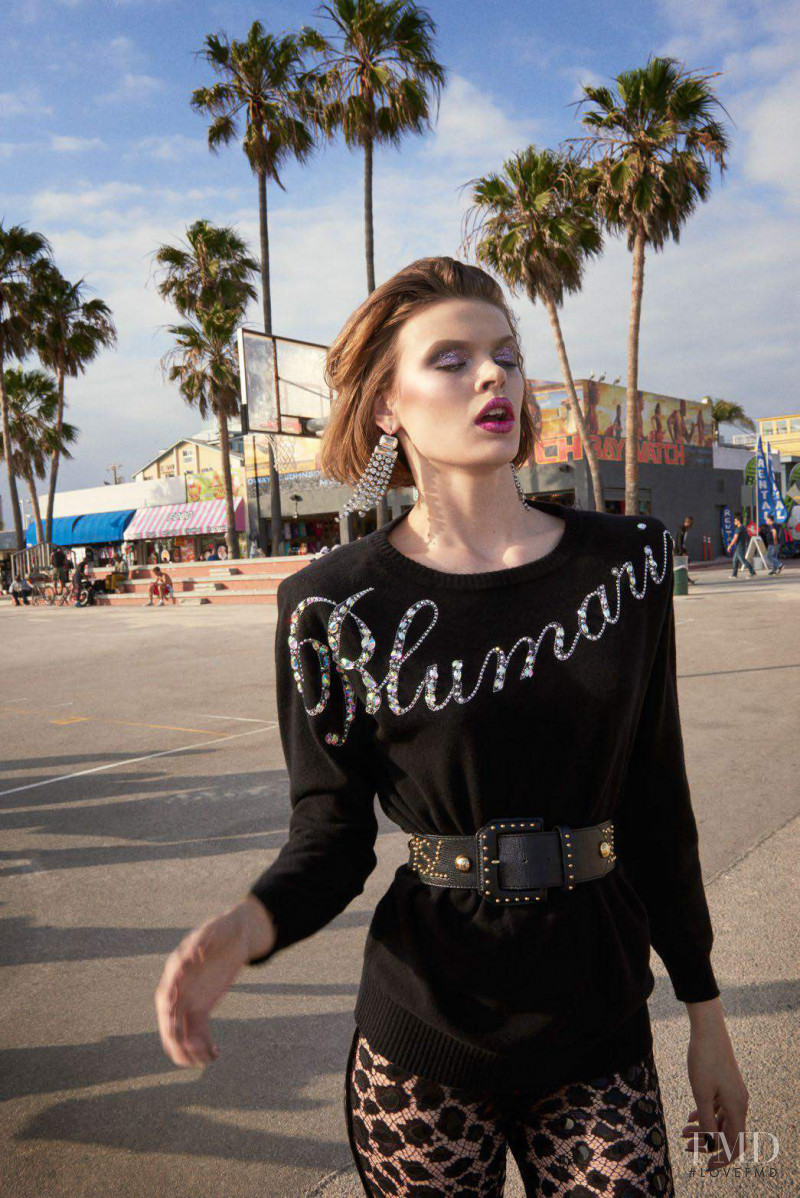 Cara Taylor featured in Venice Beach, October 2017