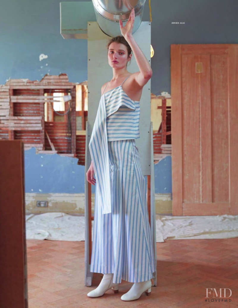 Olivia Jansing featured in Claudia Li, November 2016