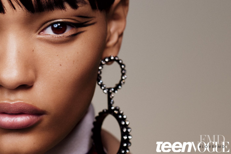 Lameka Fox featured in Runway Realness: 5 Fall Beauty Trends to Rock for Back to School, August 2015