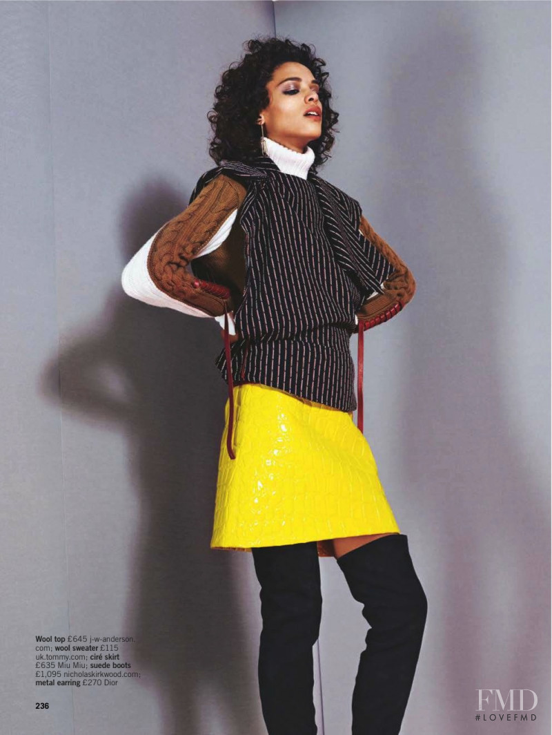Frida Munting featured in Blach It Up, October 2015