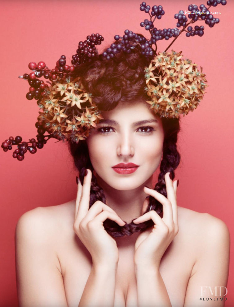 Elisa Di Fina featured in Floral Seasons, August 2015