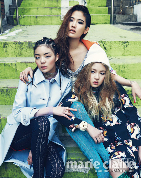 Hyun Joo Hwang featured in Hwang Hyunjoo, Yeo Hyewon and Han Kyung Hun, April 2014