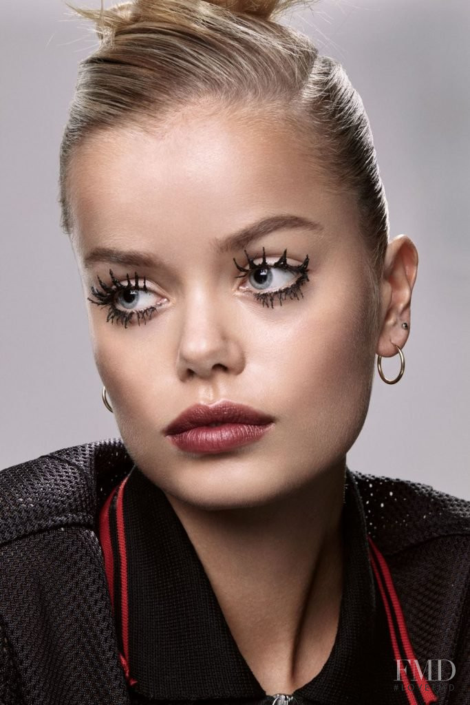 Frida Aasen featured in Frida Aasen, October 2017