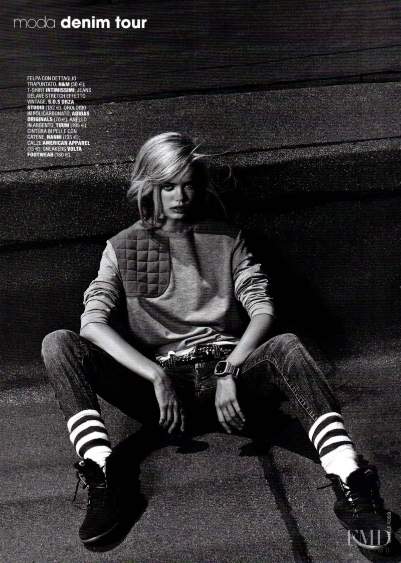 Frida Aasen featured in Punto J, September 2011