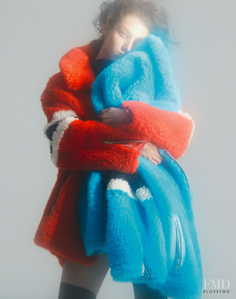 McKenna Hellam featured in Mckenna Hellam, October 2017
