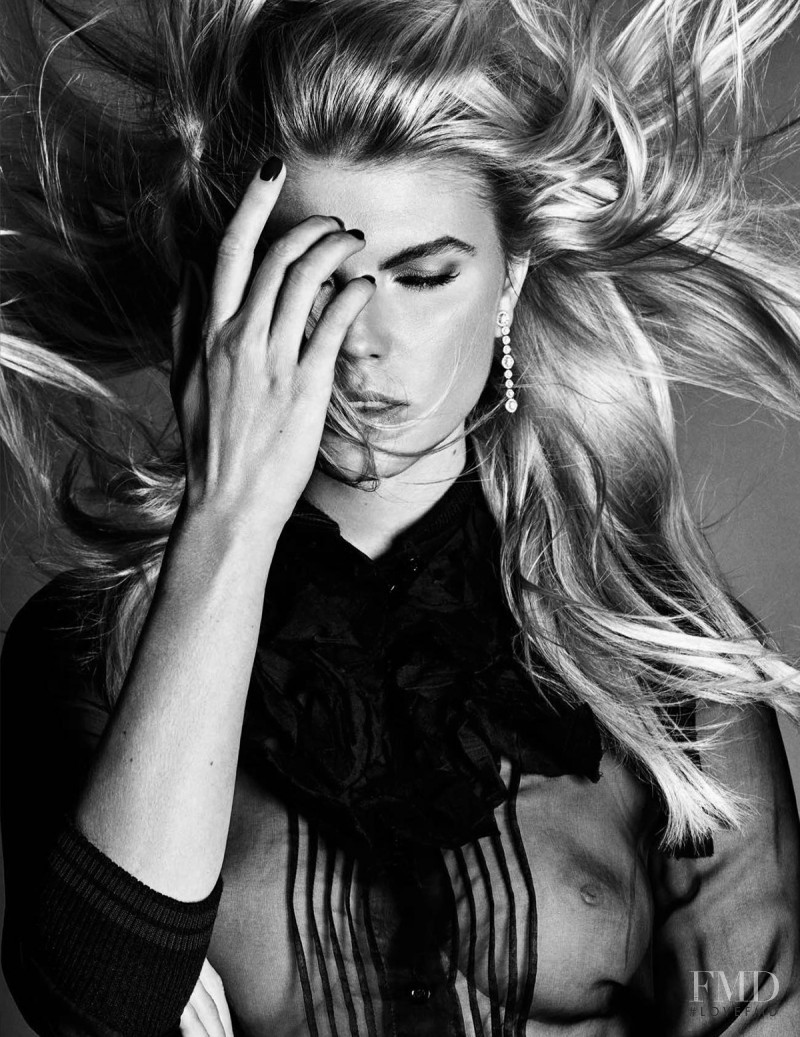 Maryna Linchuk featured in Otra Dimension, November 2017