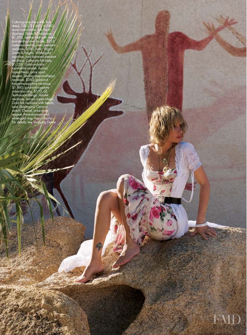 Carolina Bittencourt featured in Endless Summer, June 2006