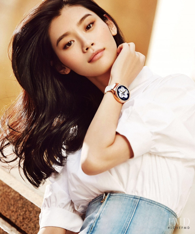 Ming Xi featured in Shine For A Moment, May 2016