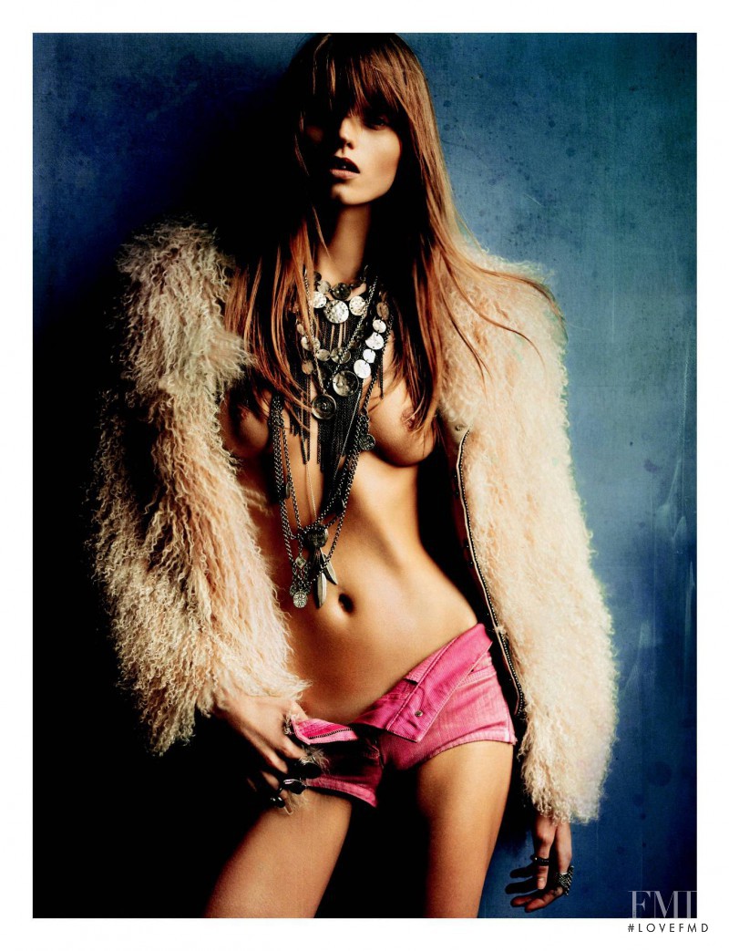 Abbey Lee Kershaw featured in Tainted Love, November 2009