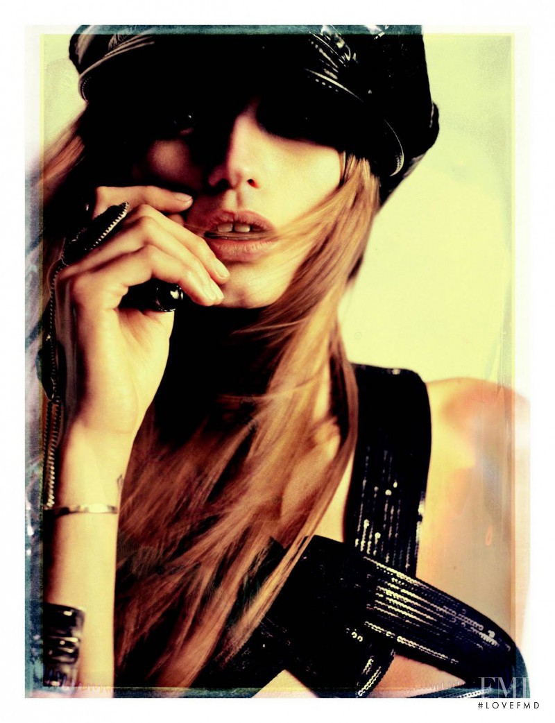 Abbey Lee Kershaw featured in Tainted Love, November 2009