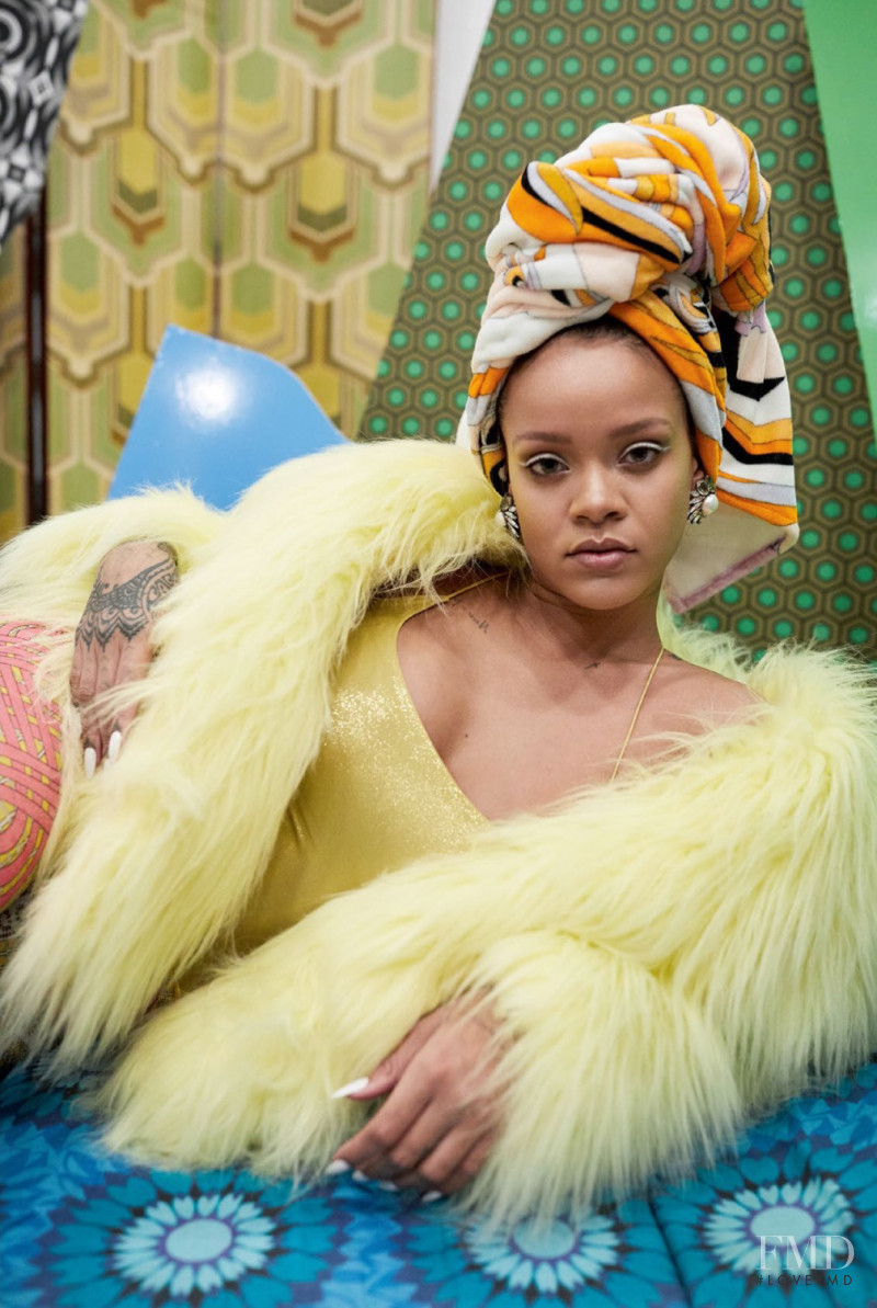 Rihanna, December 2017