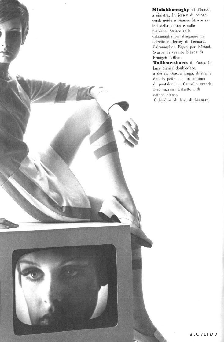 Twiggy Lawson featured in Parigi, April 1967